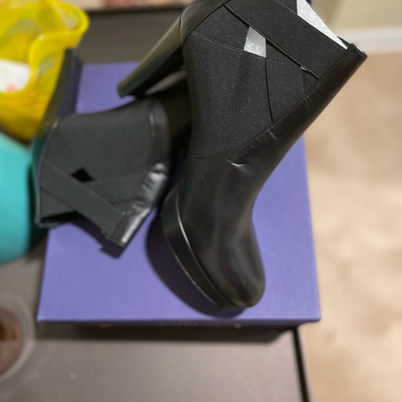 Stuart Weitzman Yola Black Calf Booties - Picture 4 of 8